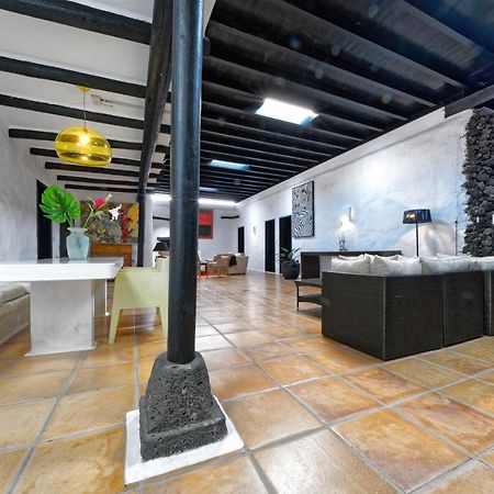 Luxe Ecovilla Listan Уга Экстерьер фото